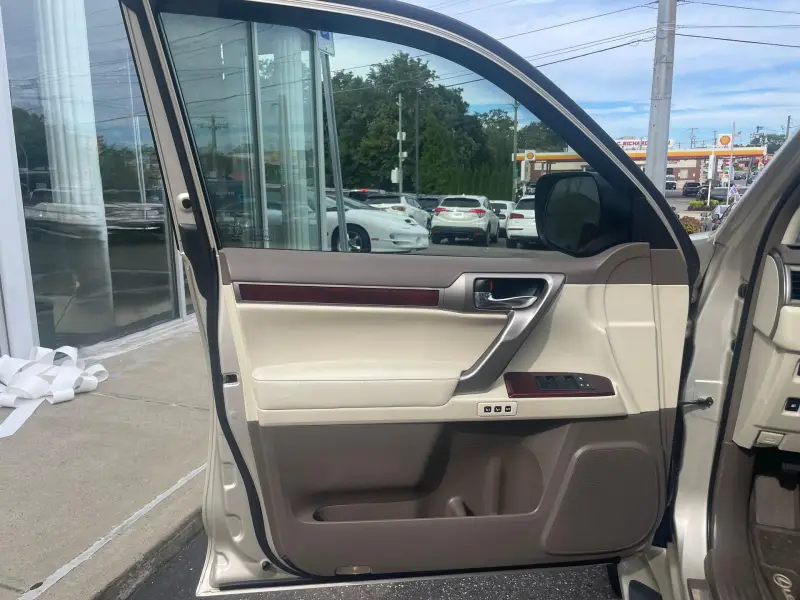 2016 Lexus GX 460 photo 77