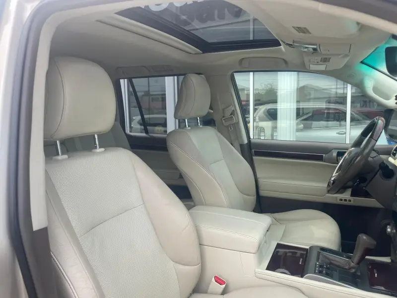2016 Lexus GX 460 photo 26