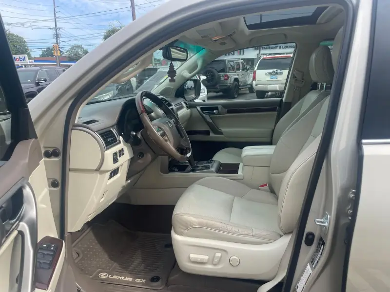 2016 Lexus GX 460 photo 21