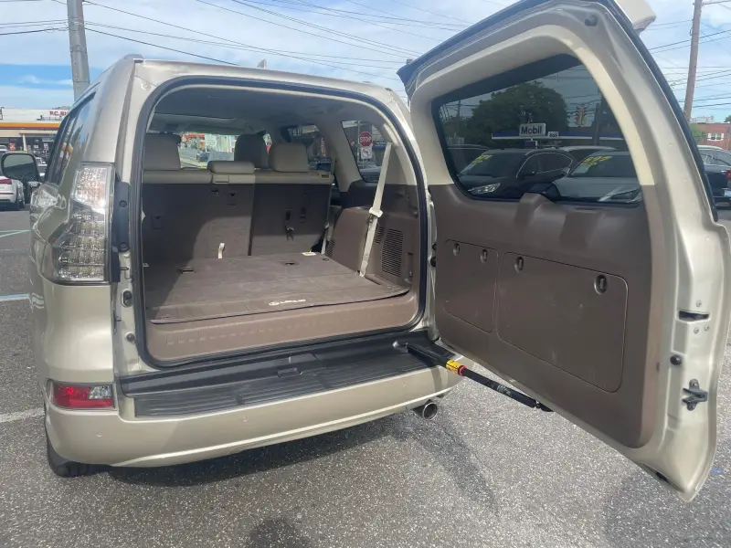 2016 Lexus GX 460 photo 17