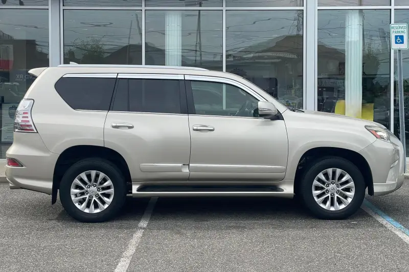 2016 Lexus GX 460 photo 71