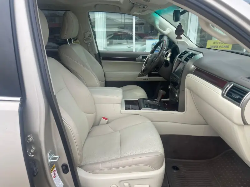 2016 Lexus GX 460 photo 27
