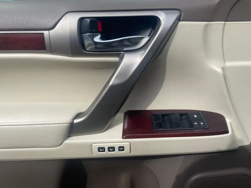 2016 Lexus GX 460 photo 10