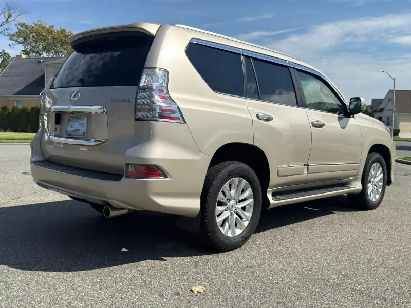 2016 Lexus GX 460 photo 43