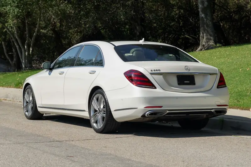 2018 Mercedes-Benz S560 photo 6