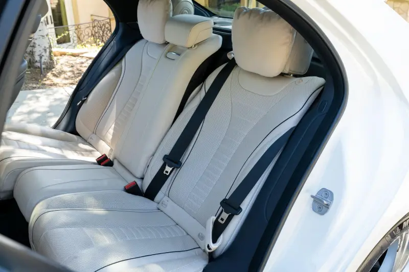 2018 Mercedes-Benz S560 photo 32