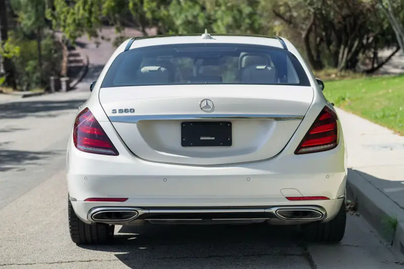 2018 Mercedes-Benz S560 photo 5