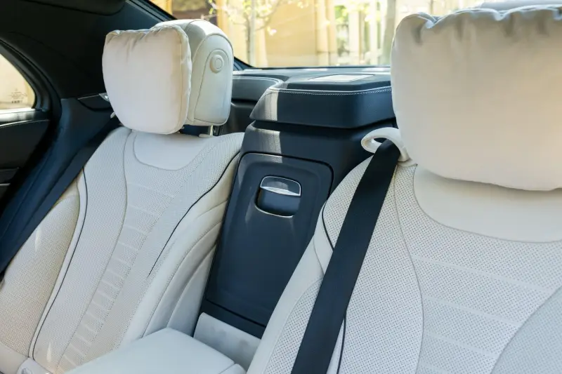 2018 Mercedes-Benz S560 photo 42