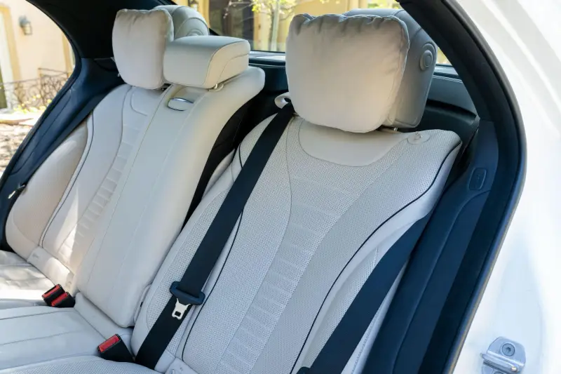2018 Mercedes-Benz S560 photo 39