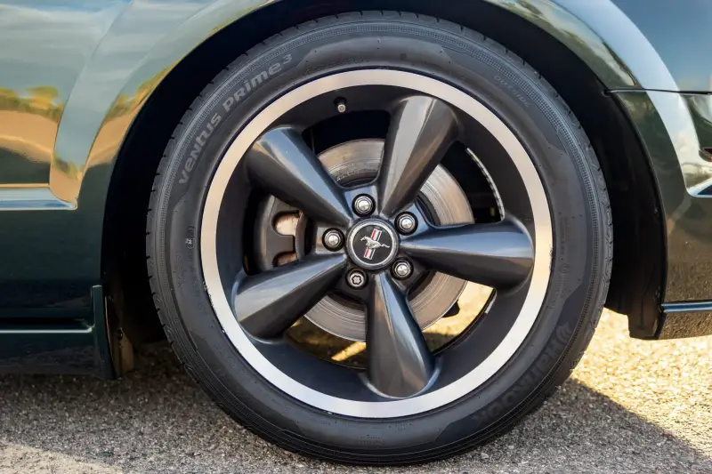 2008 Ford Mustang Bullitt photo 35