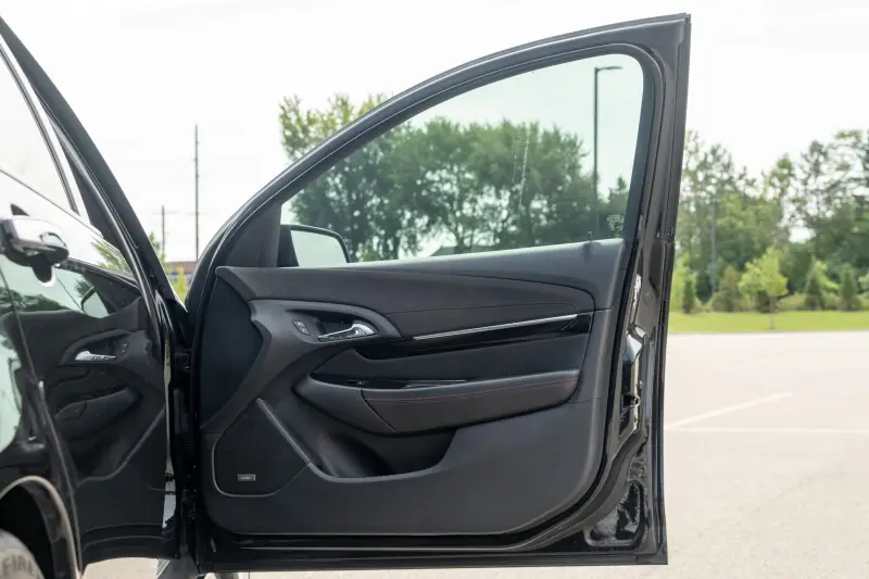 2015 Chevrolet SS photo 35