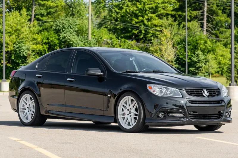 2015 Chevrolet SS photo 2